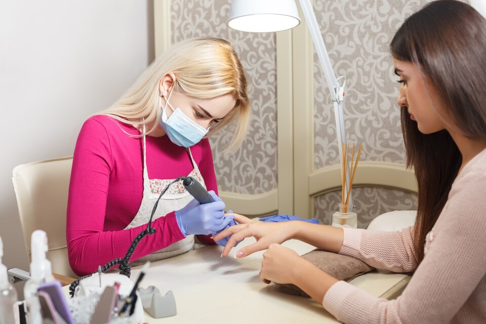 Akıncılar Manikürcü